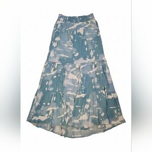 Ivy Textured Tiered Flowy Skirt Tie Dye Cloud Print XS